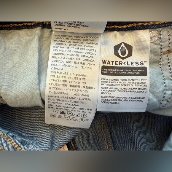 NWT Levi’s 711 Skinny Mid Rise Jeans Women’s Size 34 - Picture 6 of 13